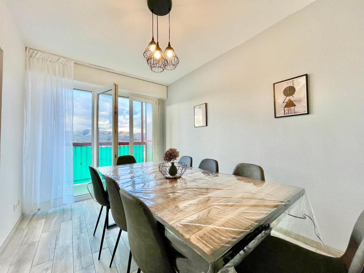 Colmar - La Cigogne - Balcon - Vue Degagee - Netflix - Wifi Fibre - Parking Gratuit - Quartier Populaire Exterior foto