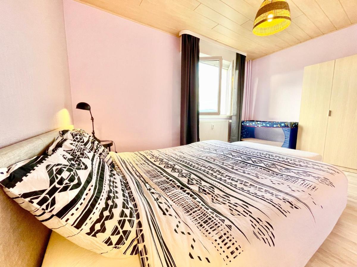 Colmar - La Cigogne - Balcon - Vue Degagee - Netflix - Wifi Fibre - Parking Gratuit - Quartier Populaire Exterior foto