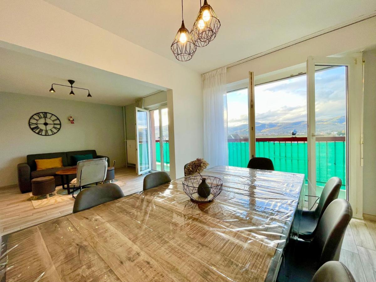 Colmar - La Cigogne - Balcon - Vue Degagee - Netflix - Wifi Fibre - Parking Gratuit - Quartier Populaire Exterior foto